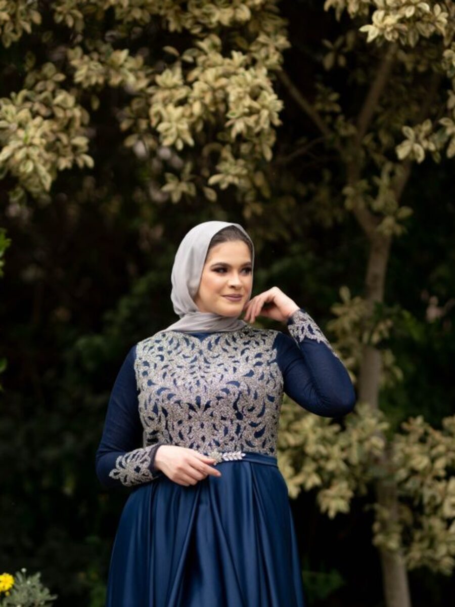 Rochie de gală bleumarin cu broderie – imaginea 2