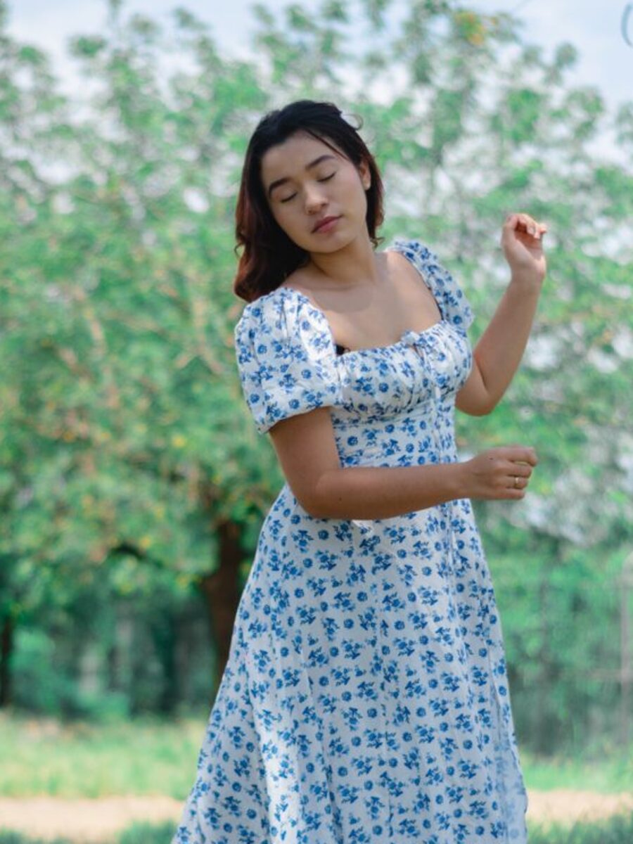 Rochie florală albastră – imaginea 2